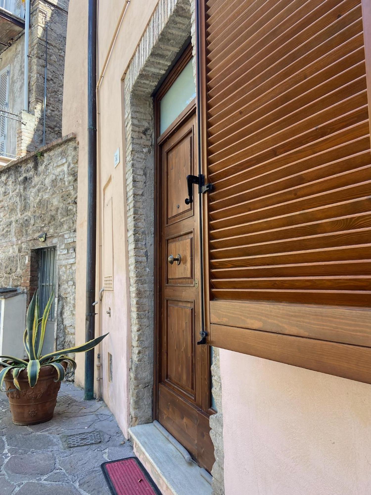 Appartamento Terni Centro Εξωτερικό φωτογραφία