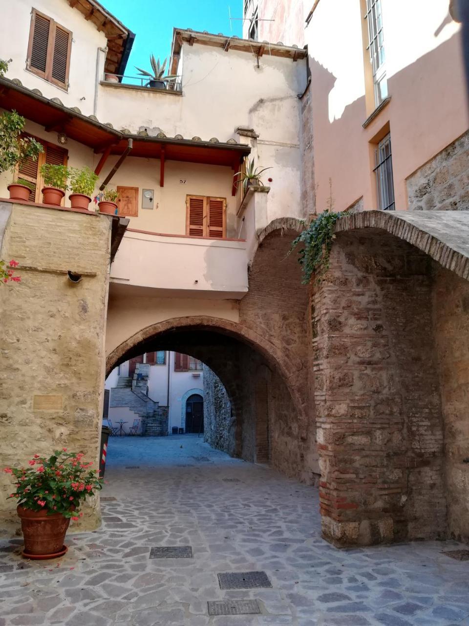 Appartamento Terni Centro Εξωτερικό φωτογραφία